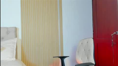 Antonella Mora online show from June 2026 12:18:02 PM