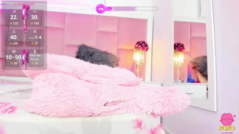 Daphne online show from February 2025 01:02:02 AM