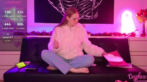 Daphne Madison online show from February 2025 02:40:02 AM