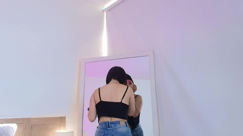 Snapshot of daphnevalucci chatting on April 2026 08:15:01 PM daphnevalucci online show from April 2026 08:15:01 PM