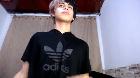 DARA online show from April 2026 10:40:02 PM