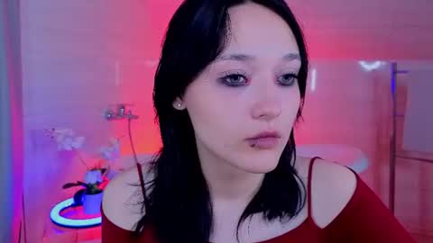 Darcy online show from June 2026 01:19:02 AM