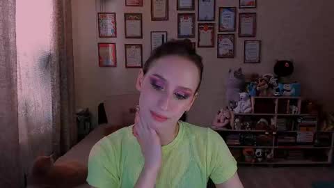 Darcy Siren online show from February 2025 09:22:01 AM