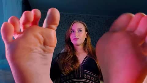 Darcy Siren online show from October 2025 09:08:01 AM