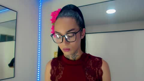 Snapshot of darianna_atehortua chatting on April 2026 09:30:02 PM Dary online show from April 2026 09:30:02 PM