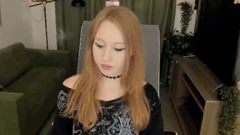 Daria Tate online show from July 2026 05:52:01 PM