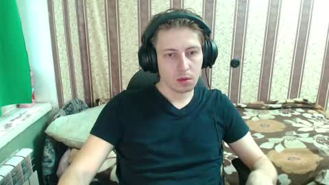 darienlarge online show from October 2025 12:22:02 PM