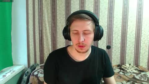 darienlarge online show from November 2025 11:53:02 AM