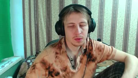 darienlarge online show from November 2025 10:39:02 AM