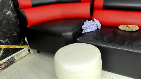 Snapshot of daring_latinavip chatting on December 2024 10:17:02 AM Ara online show from December 2024 10:17:02 AM