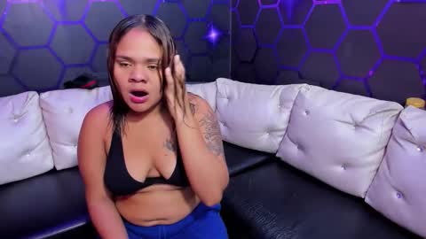 Snapshot of daring_latinavip chatting on January 2026 10:51:01 AM Ara online show from January 2026 10:51:01 AM