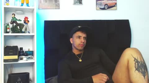 Darius Phoenix  online show from December 2024 07:10:01 AM