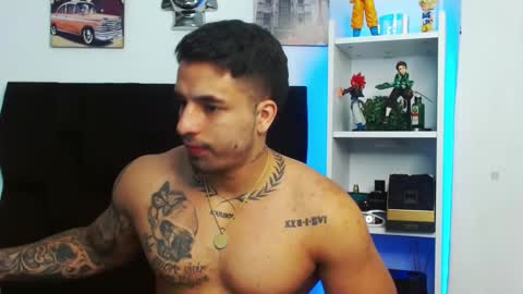 Darius Phoenix  online show from December 2024 11:22:02 AM