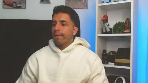 Darius Phoenix  online show from January 2025 11:37:02 AM