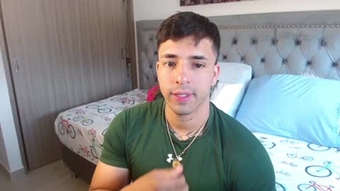 Darius Phoenix  online show from February 2025 05:59:01 PM