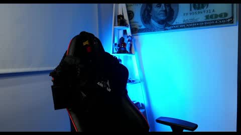 Darius Phoenix  online show from February 2025 09:25:02 AM