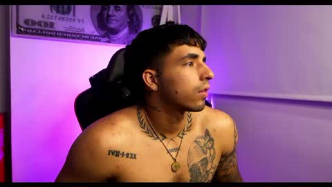 Darius Phoenix  online show from February 2025 06:51:02 AM