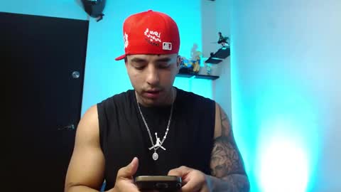 Darius Phoenix  online show from February 2026 07:00:02 PM