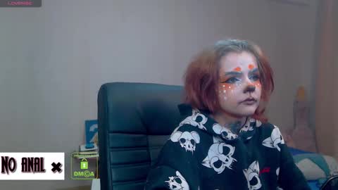 Anessa  online show from November 2025 10:43:01 PM