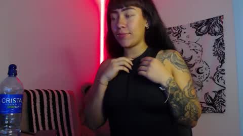 Ximena  online show from September 2025 06:46:02 PM