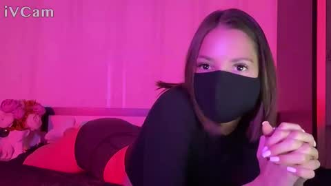 dark_darsy online show from November 2025 03:56:02 PM