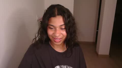 Sofia online show from December 2024 04:50:02 AM