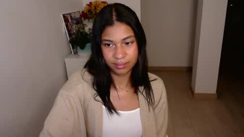 Sofia online show from January 2025 04:48:01 AM