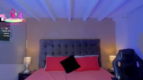 Andrew online show from October 2025 04:33:01 AM