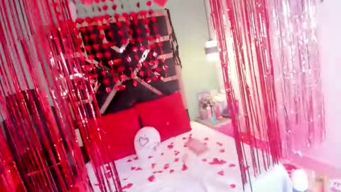 Snapshot of dark_madison chatting on February 2026 04:09:02 AM CELESTE online show from February 2026 04:09:02 AM