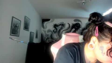 miau online show from December 2025 03:39:01 PM