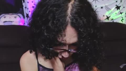 dark_nina__ online show from May 2026 07:36:01 AM
