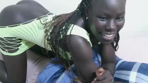 Minas online show from April 2026 01:36:02 AM