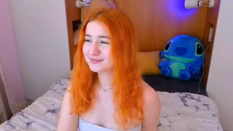 darkmoon____ online show from April 2026 12:19:02 PM