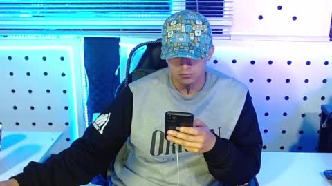 DARKO0717 online show from November 2025 11:16:02 PM