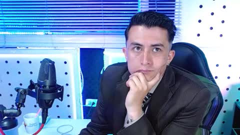 DARKO0717 online show from January 2026 04:09:01 PM