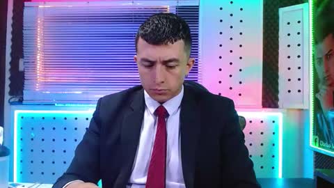 DARKO0717 online show from February 2026 01:54:02 PM