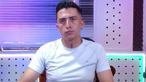 DARKO0717 online show from April 2026 01:11:02 AM