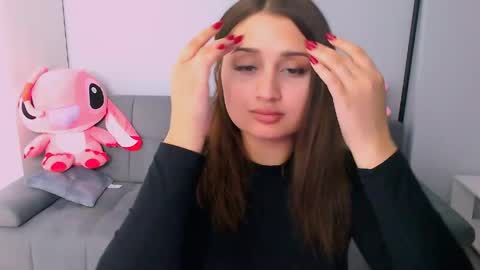 Amelie online show from May 2026 07:11:01 PM