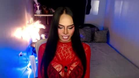 Snapshot of darksoul_mistress chatting on June 2026 09:51:02 AM HAPPY BIRTHDAY MISTRESS MADRIANA online show from June 2026 09:51:02 AM