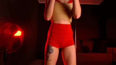 darkspark_ online show from April 2026 01:41:01 PM