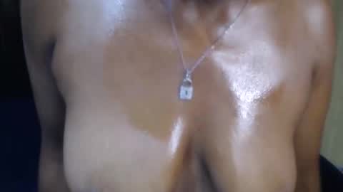 Darksultryxx30 online show from April 2026 12:05:02 AM