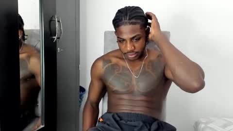 Darktemp  online show from March 2026 10:02:02 PM