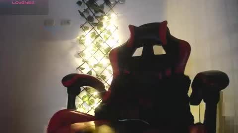 Snapshot of darkviper26 chatting on April 2026 11:24:01 PM darkviper26 online show from April 2026 11:24:01 PM