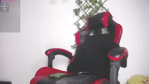 Snapshot of darkviper26 chatting on May 2026 09:36:01 AM darkviper26 online show from May 2026 09:36:01 AM