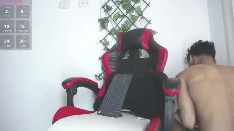 Snapshot of darkviper26 chatting on May 2026 12:33:01 PM darkviper26 online show from May 2026 12:33:01 PM