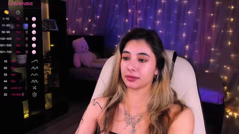 Belle online show from December 2024 07:58:02 AM