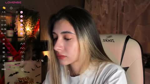 Snapshot of darlabelle chatting on October 2025 03:40:02 AM Belle online show from October 2025 03:40:02 AM