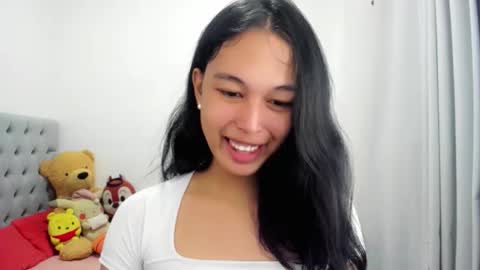 Snapshot of darling_sweetheartxx chatting on September 2025 01:10:01 PM YOUR ATHENA online show from September 2025 01:10:01 PM