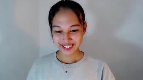 Snapshot of darling_sweetheartxx chatting on October 2025 01:53:02 PM YOUR ATHENA online show from October 2025 01:53:02 PM
