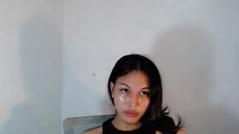 Snapshot of darling_sweetheartxx chatting on October 2025 07:25:02 PM YOUR ATHENA online show from October 2025 07:25:02 PM